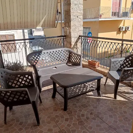 Due Strade Apartment *